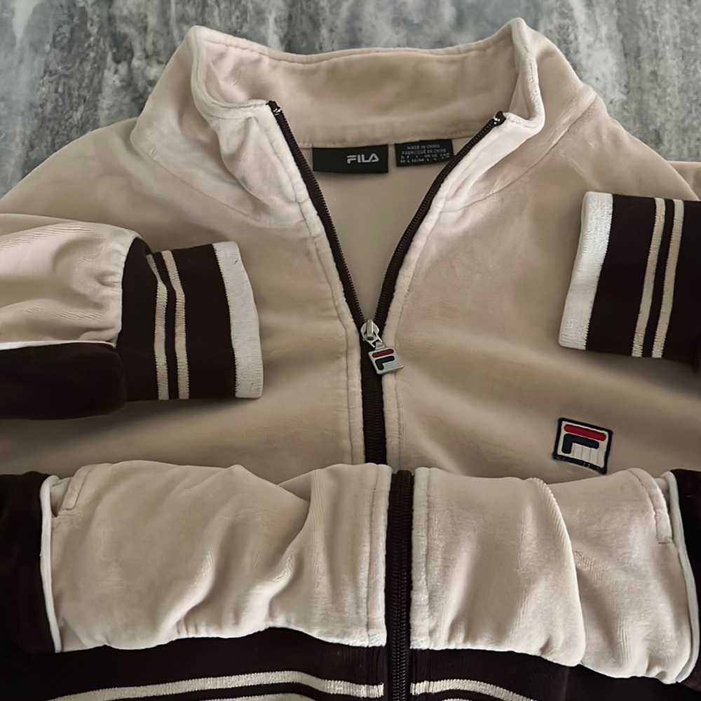 Tan,nude,brown, with metal zipper and hardware
